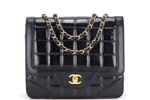 CHANEL VINTAGE BLACK PATENT LEATHER WITH LAMBSKIN TRIM SHOULDER BAG (655xxxx) W23CM, BRUSHED GOLD HARDWARE, WITH CARD, NO DUST COVER