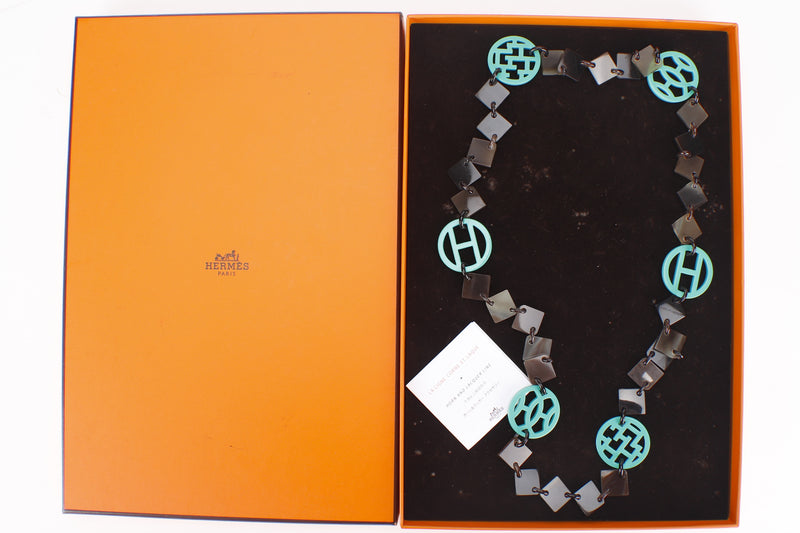 HERMES BUFFALO HORN NECKLACE, WITH BOX