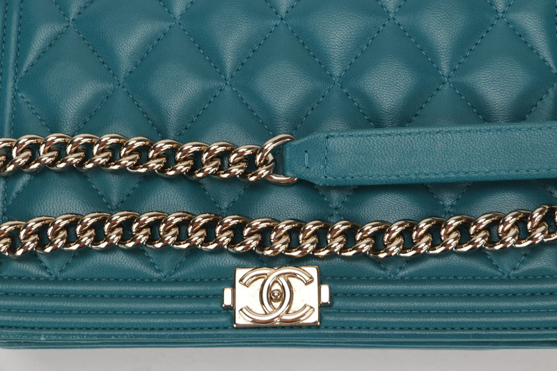 CHANEL LEBOY WALLET ON CHAIN (2866xxxx) GREEN LAMBSKIN LEATHER GOLD HARDWARE, WITH BOX, NO CARD & DUST COVER