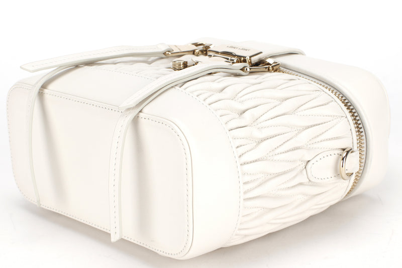 MIU MIU VANITY CASE WHITE LEATHER GOLD HARDWARE, WITH STRAP, CARD & DUST COVER