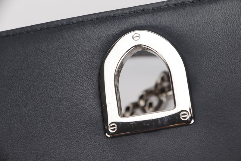 CHRISTIAN DIOR DIORAMA (09-B0-0146) MEDIUM METALLIC SILVER LEATHER MICRO CANNAGE SILVER HARDWARE, WITH DUST COVER