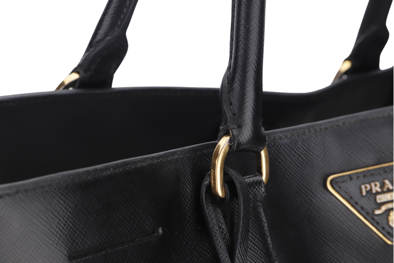 PRADA TOTE BAG NERO SAFFIANO LUX (BN1844) GOLD HARDWARE WITH CARD