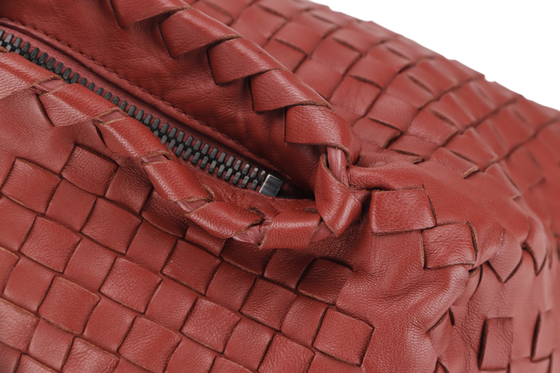 BOTTEGA VENETA RED INTRECCIATO NAPPA LEATHER BOSTON BAG B01447738H