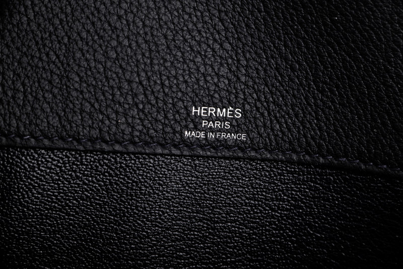 Hermès Pochette Kelly Depeche 25 in GHW/Noir Togo