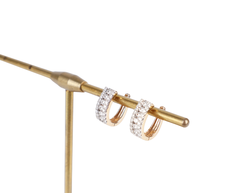 K18 750 YELLOW GOLD EARRINGS WITH DIAMONDS