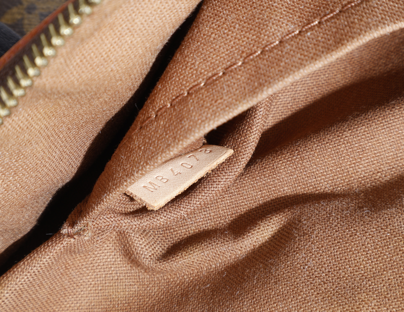 LOUIS VUITTON TULUM PM MONOGRAM CANVAS GOLD HARDWARE WITH DUST COVER