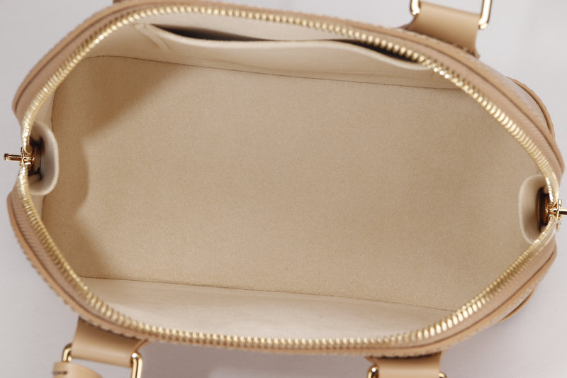 Alma bb leather handbag Louis Vuitton Beige in Leather - 33213537