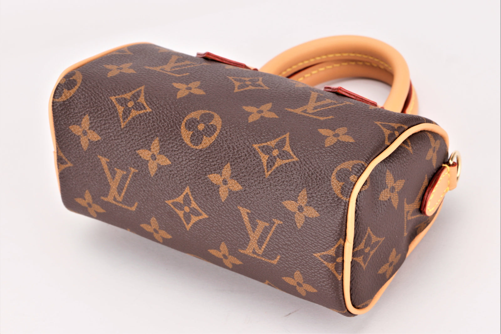 louis vuitton m81085 nano speedy monogram canvas with strap dust cover box