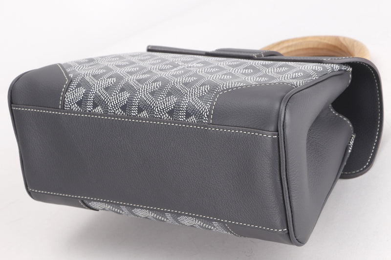 goyard mini saigon grey canvas grey leather, with strap, dust cover & box