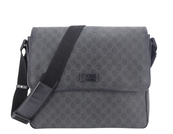 GUCCI BLACK GG SUPREME CANVAS MESSENGER BAG SILVER HARDWARE NO DUST COVER