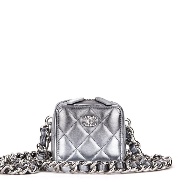 Get Lucky With These Clutch With Chain SLGs From #CHANELCruise -  BAGAHOLICBOY