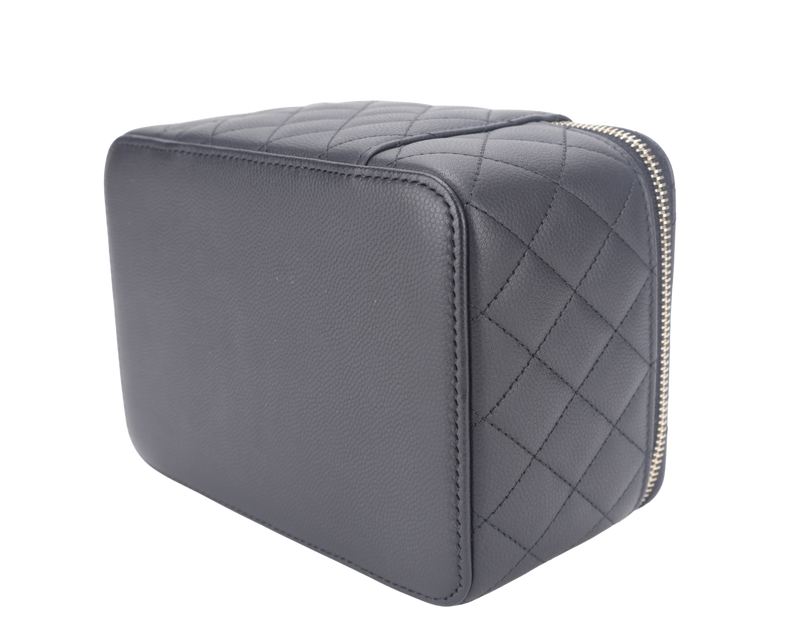 CHANEL VANITY CASE SMALL BLACK CAVIAR LEATHER GOLD HARDWARE (2450xxxx) WITH CARD AND BOX