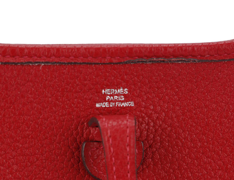 HERMES MINI EVELYNE TPM ROUGE CASAQUE CLEMENCE SILVER HARDWARE STAMP Q (2013) WITH STRAPS AND DUST COVER