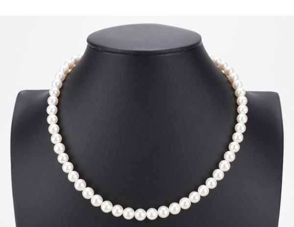 TASAKI PEARL NECKLACE 31.3G 7.0-7.5MM SV SETTINGS 40CM WITH BOX