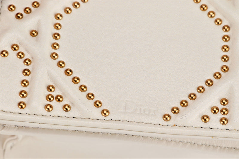 CHRISTIAN DIOR OFF WHITE LEATHER STUDDED DIORAMA VERTICAL CLUTCH (S0632CN OS-030), GOLD HARDWARE, WITH CARD, DUST COVER & BOX