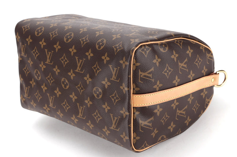 Louis Vuitton Monogram Love Lock Speedy Bandouliere 30 Limited Edition –  QUEEN MAY
