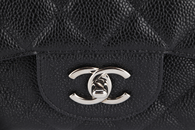 CHANEL CLASSIC JUMBO (1317xxxx ) BLACK CAVIAR SILVER HARDWARE WITH CARD AND DUST COVER