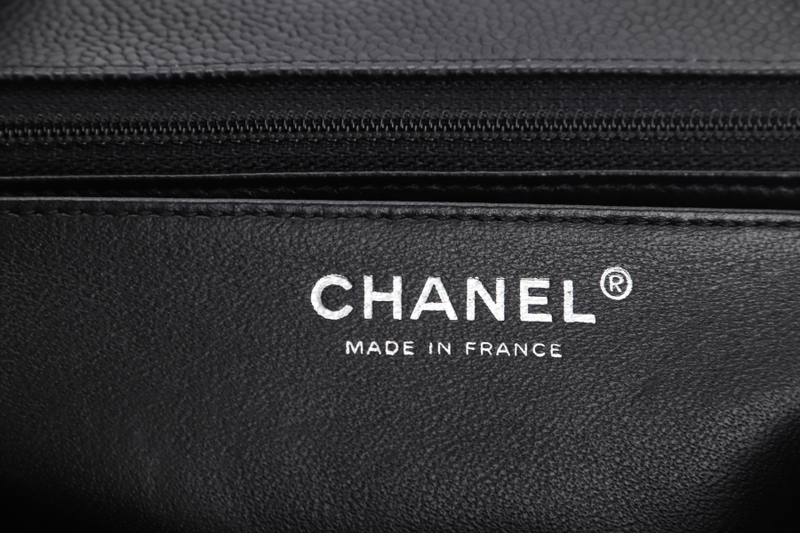 CHANEL CLASSIC JUMBO (1317xxxx ) BLACK CAVIAR SILVER HARDWARE WITH CARD AND DUST COVER