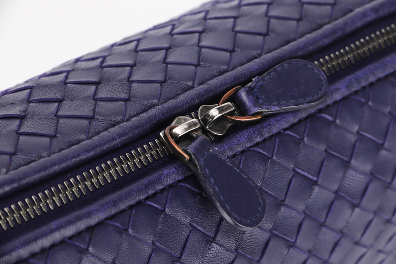 BOTTEGA VENETA DARK PURPLE NODINI INTRECCIATO SHOULDER BAG (B04226393T), WITH MIRROR & DUST COVER