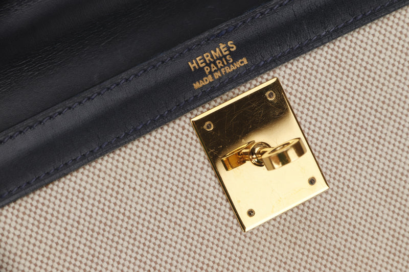HERMES KELLY 32 (STAMP X CIRCLE) INDIGO BLUE TOILE CANVAS GOLD HARDWARE, WITH KEYS, LOCK, STRAP & DUST COVER