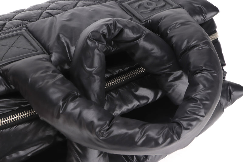 CHANEL COCO COCOON BLACK QUILTED NYLON (2011.7.13.NT) (1483xxxx),WIDTH 31CM, NO CARD & DUST COVER