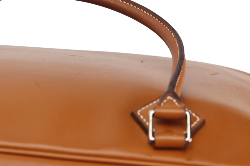 HERMES PLUME 28 (STAMP Q) BARENIA NATURAL WITH RED ZIPPER WITH DUST COVER