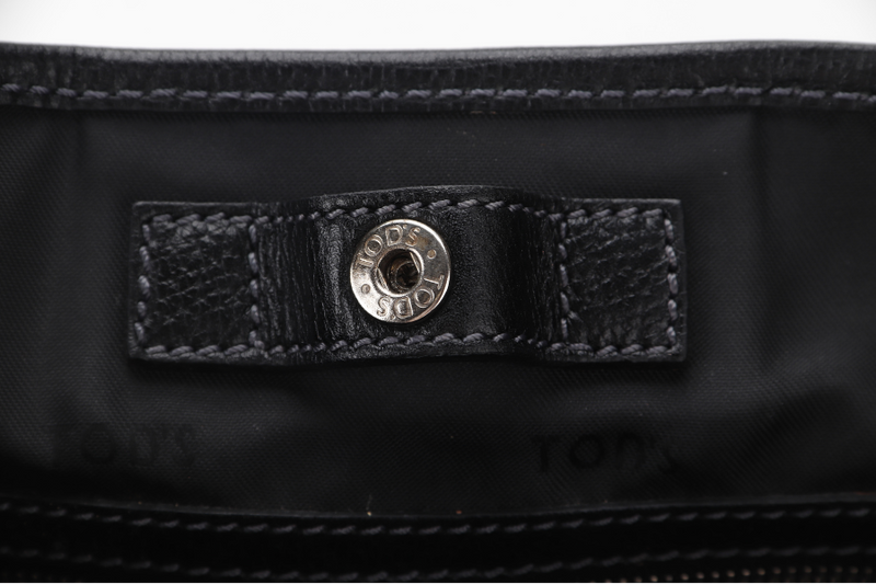 TOD'S G LINE SHOULDER BAG (A023) BLACK SILVER HARDWARE WITH DUST COVER