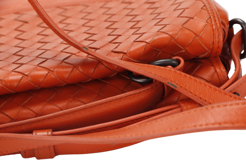 BOTTEGA VENETA CROSSBODY BAG ORANGE (BO0029373K) WITH DUST COVER