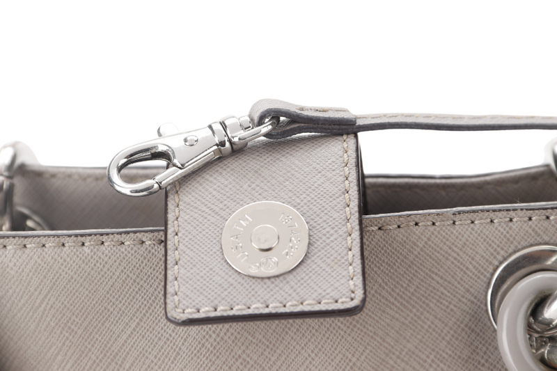 MICHAEL KORS SHOULDER BAG (AP-1507 30S5SCYS1L)GREY LEATHER WITH DUST COVER (NO LONG STRAP)