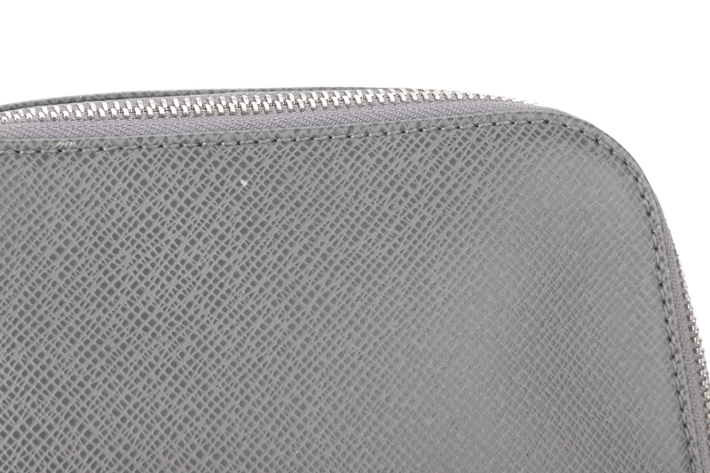 LOUIS VUITTON M30801 AVENUE SLING BAG TAIGA LEATHER SILVER HARDWARE WITH DUST COVER