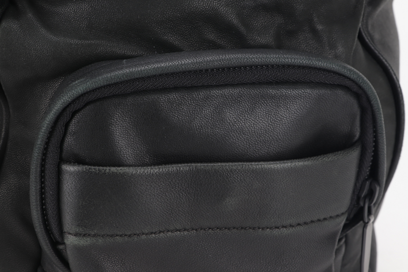 ALEXANDER WANG BLACK NAPPA LEATHER MESSENGER BAG WITH DUST COVER