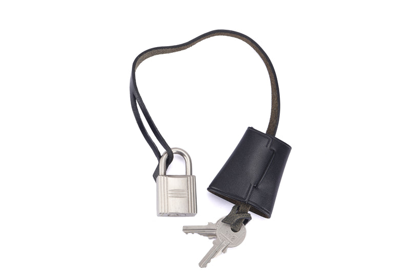 hermes brushed silver hardware lock & keys with black box leather 