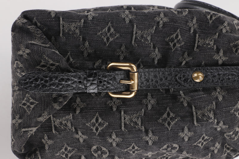 Louis Vuitton Black Monogram Denim Neo Cabby MM Handbag, Luxury, Bags &  Wallets on Carousell
