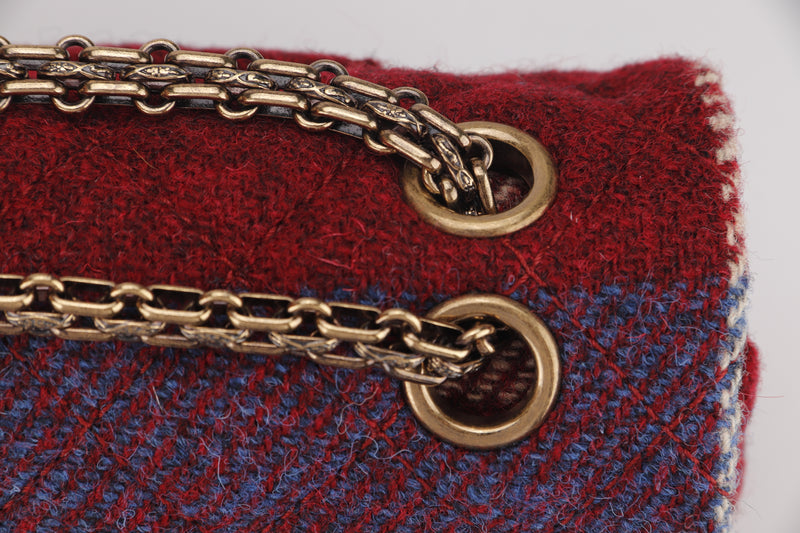 CHANEL REISSUE 2.55 28CM FALL WINTER 2015 (2175xxxx) WOOL, BRUSHED GOLD HARDWARE, WITH DUST COVER, NO CARD