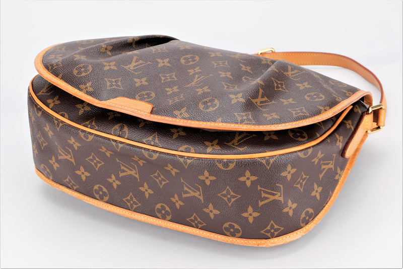 Louis Vuitton Menilmontant PM M40474 Monogram Canvas Crossbody Bag