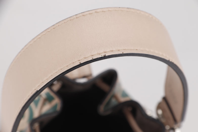 Mon Tresor mini leather bucket bag – LangShop