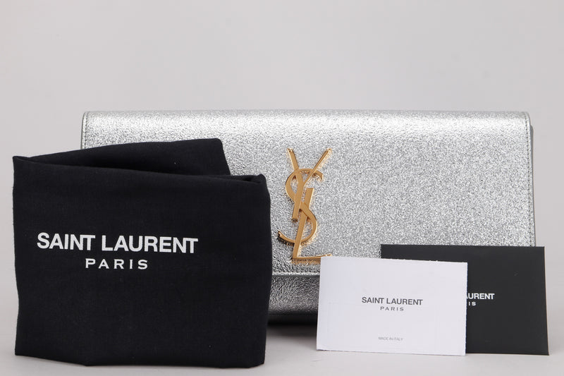 SAINT LAURENT 326079 0915 CASSANDRE CLUTCH, SILVER GLITTER GOLD HARDWARE, WITH CARD & DUST COVER