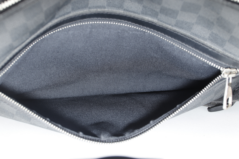 LOUIS VUITTON N41105 MICK GM DAMIER GRAPHITE MESSENGER BAG CANVAS NO DUST COVER