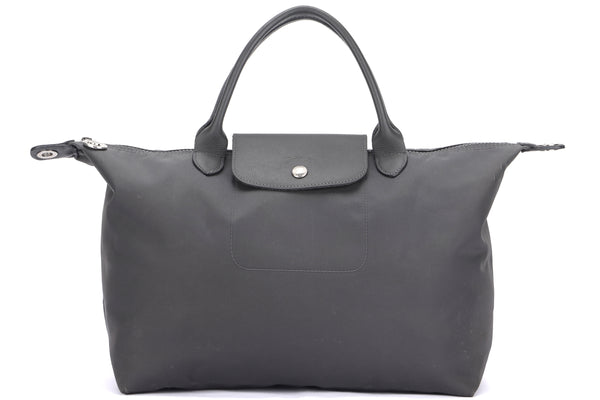 LONGCHAMP LE PLIAGE GREY NYLON SILVER HARDWARE, WITH STRAP, NO DUST COVER