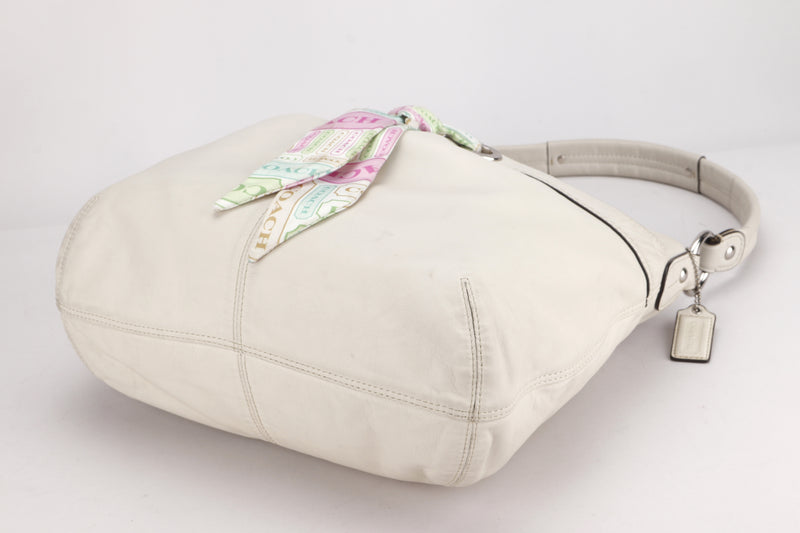COACH G0982-F13557 SOFT HOBO CREAM LEATHER SILVER HARDWARE, WITH DUST COVER
