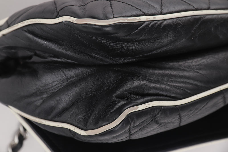 Medium Double Flap Crossbody Bag Chanel Black With Box & Dust