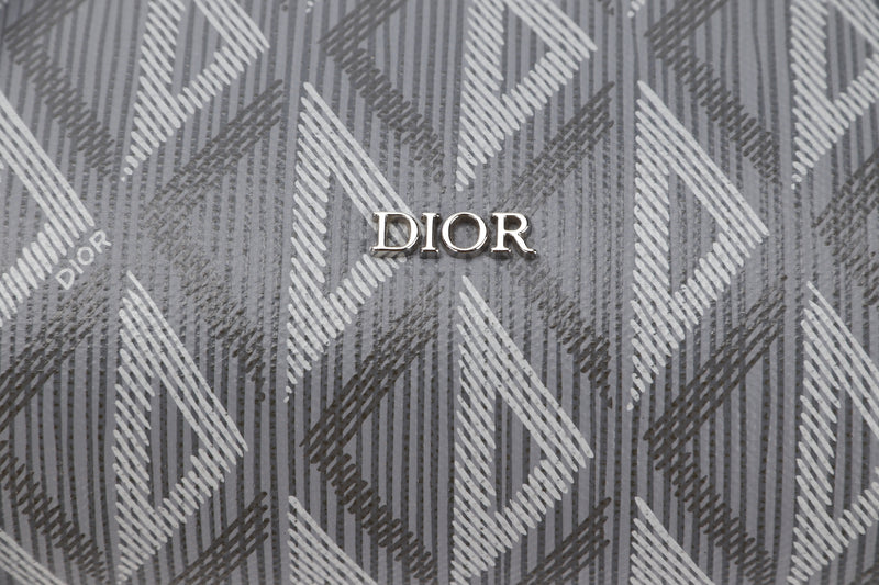 CHRISTIAN DIOR DIOR LINGOT 22 CROSSBODY (15-BO-0272) DIAMOND GRAY CANVAS SILVER HARDWARE, WITH STRAP, NO CARD & DUST COVER