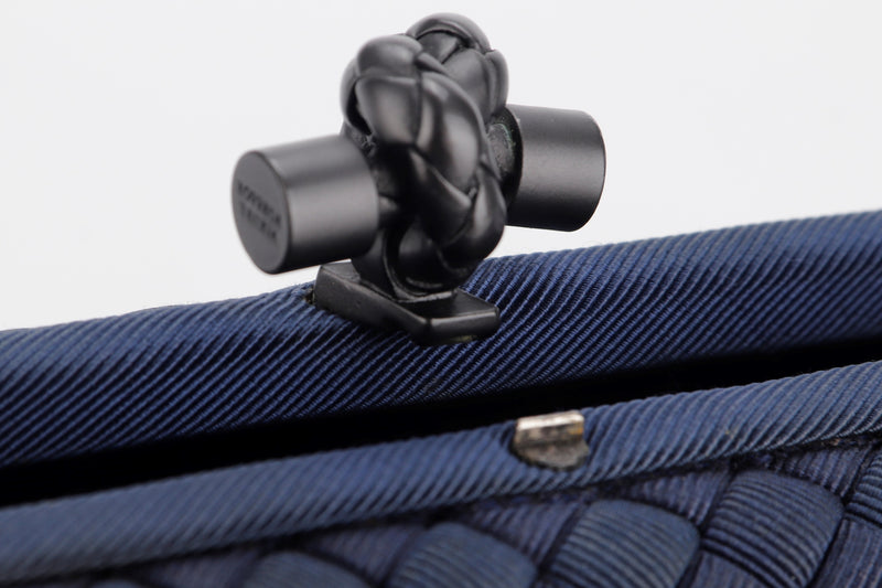 BOTTEGA VENETA KNOT CLUTCH BLUE INTRECCIATO SATIN & KARUNG, WITH DUST COVER