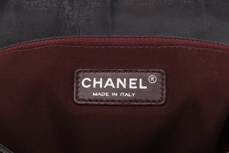 Chanel - Large Boy Flap Bag Ombré Patent Python Noir