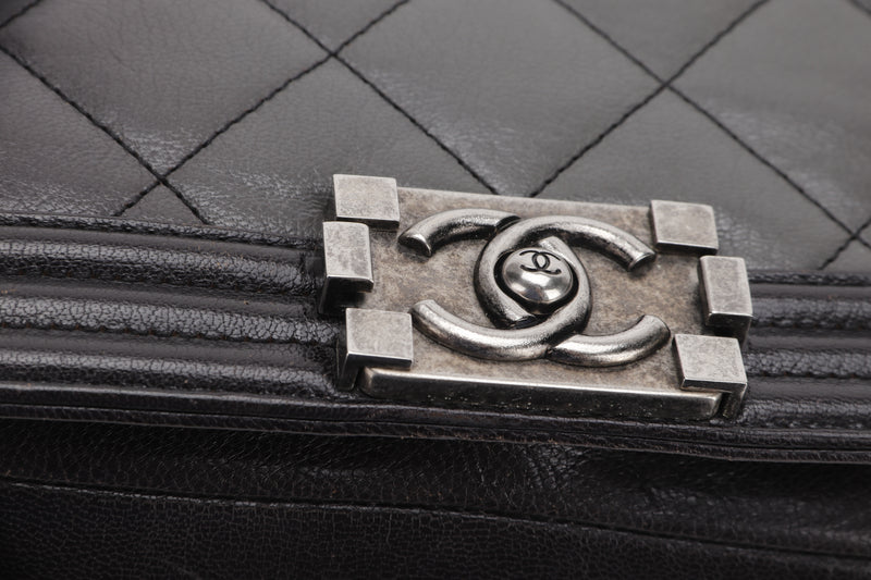 CHANEL LE BOY (1857xxxx) LARGE BLACK OMBRE GLAZED CALF LEATHER RUTHENIUM  HARDWARE, WITH CARD, NO DUST COVER