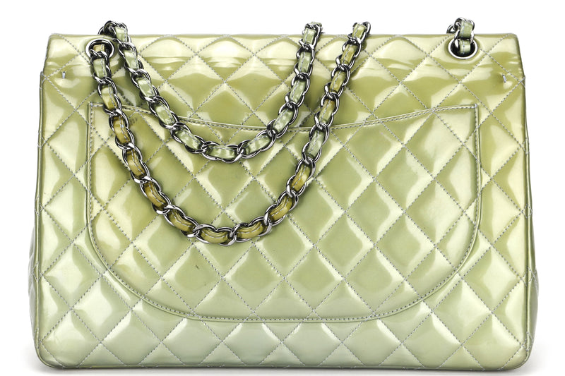 CHANEL DOUBLE FLAP BAG (1739xxxx) MAXI BLUE PATENT LEATHER SILVER HARDWARE, WITH CARD & DUST COVER