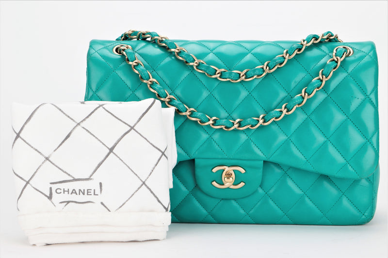 CHANEL DOUBLE FLAP BAG (1798xxxx) JUMBO GREEN LAMBSKIN LEATHER GOLD  HARDWARE, WITH DUST COVER, NO CARD