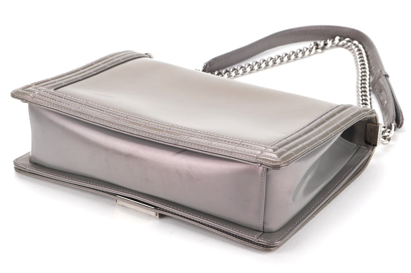 CHANEL BOY (1643xxxx) LARGE GREY PATENT LEATHER SILVER HARDWARE, WITH CARD & DUST COVER