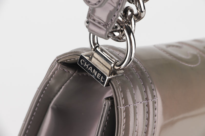 Chanel Large Boy Patent Leather Shoulder Bag (SHG-35838) – LuxeDH