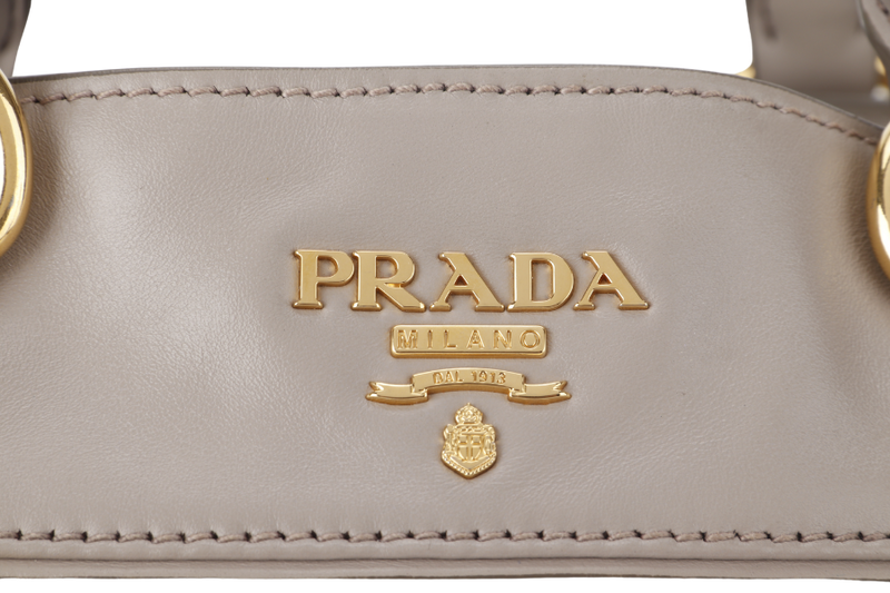 PRADA WHITE CALFSKIN VITELLO PHENIX FRONT ZIP SATCHEL GOLD HARDWARE NO DUST COVER